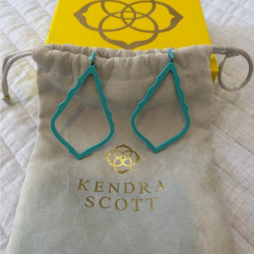 Kendra Scott Turquoise Sophee Earrings - Picture 2 of 2